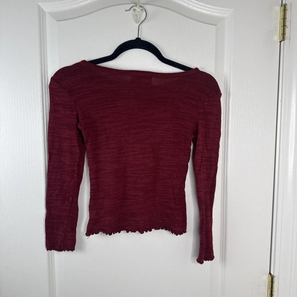 Old Navy Rib-Knit Lettuce-Edge Red Henley Long Sleeve Shirt Girls medium 8